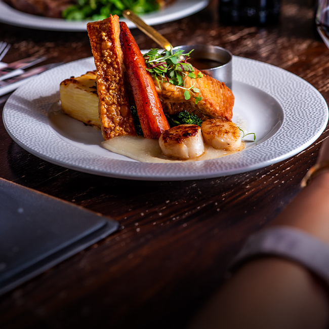 Explore our great offers on Pub food at The Chilworth Arms