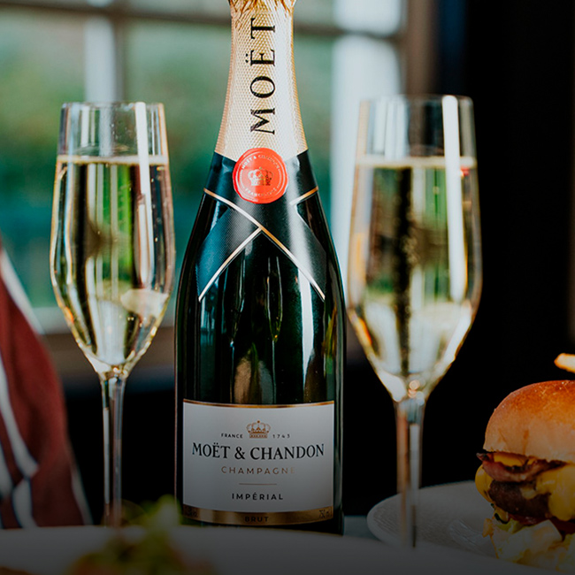 Wine & Drinks menu at The Chilworth Arms